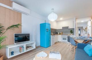 Apartamento con terraza y vistas al canal - 1