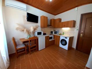 ML Saroko Apartment 2 - Agios Rokkos - 4