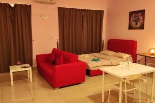 CQ30 - Self check in - Netflix- Wifi- Parking- Cyberjaya- Balcony, 2014 - Cyberjaya - 9