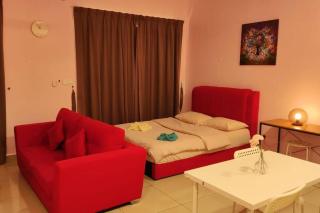 CQ30 - Self check in - Netflix- Wifi- Parking- Cyberjaya- Balcony, 2014 - Cyberjaya - 7