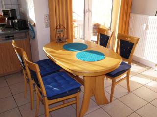 Haus Roland- Whg 15 mit Schwimmbad und Sauna - Zinnowitz - 1