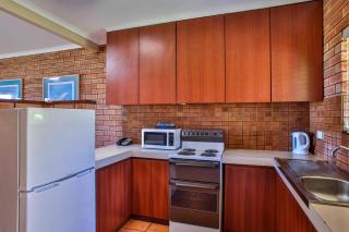 Bayside Holiday Apartments - Broome - 6