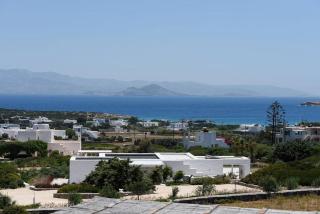 Parian Philoxenia Villa, Mikri Santa Maria beach - Naousa - 5