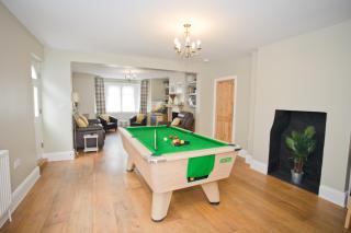 Luxury Home - Hot Tub - Pool Table - Gym - Sauna - Cinema Room - Free Parking - Close to Beach - Bournemouth - 9