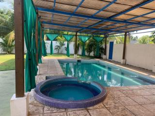Chalet Casa Vacacional Riveras de Chulamar - Puerto San José - 9