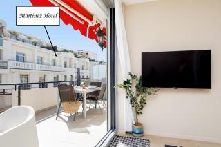 XXL 2 beds with XXL terrace next to Martinez Hotel - 3