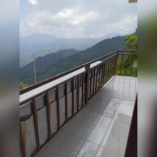Silver Dew Resorts and Restaurant - Dhanaulti - 2