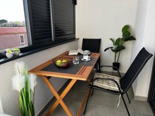 Art Apartment Monvidal - 2