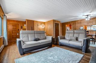 Woodland Cabin Retreat - 6