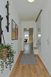 'Traveller lodge' großzügiges Apartment - 3 BR, 10min to Hbf, full kitchen, homeoffice, Netflix, Wifi - Düsseldorf - 3