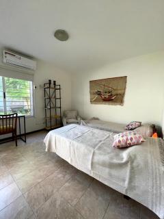 Habitación con baño privado Regina Haus - Villa Adelina - 0