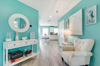 Walk to Shore Home with Deck in Crystal Beach! - 7