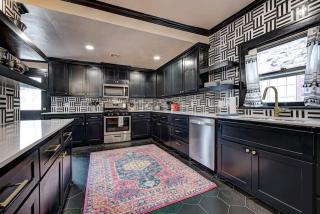 Boho Glam Bungalow mins away Western Ave Districts - Oklahoma City - 5