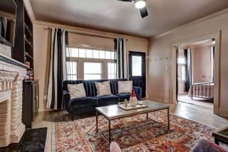 Boho Glam Bungalow mins away Western Ave Districts - Oklahoma City - 3