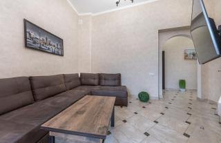 Maidan, Khreschatyk 3BR - Kiev - 6