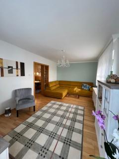 Apartament Acasa - Spielberg - 9