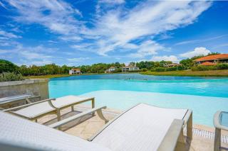 Laguna Lake House - Private Pool - King Bed - Sleeps 14 - Playa Blanca - 6