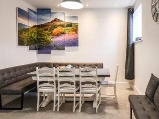 Riverside Chapel - 7