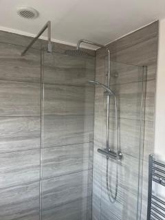 Family room, Shared House - Bristol - 7