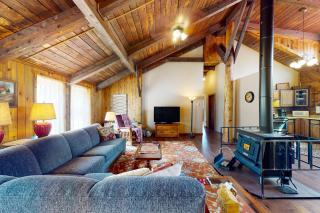 Mountain Majesty - 9