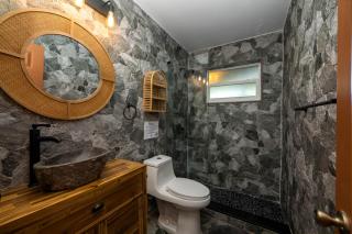 Unique super cozy,Bohemian Paradise with Heated Pool and positive energy - Pompano Beach - 2
