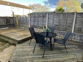 Spacious & comfy Home- very close to NEC Birmingham ,HS2 & Airport- Perfect for contractors & groups- free parking & Fast WiFi - 4