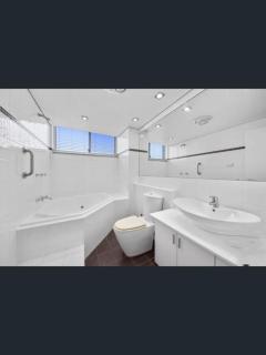 Casa Del'Mare Cronulla Beachfront w Ocean Views - 1