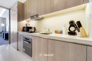 Manzil - Studio Apartment with Aura Pool & Sea View at The Palm Tower in Palm Jumeirah - Dubai - 5