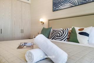 Manzil - Studio Apartment with Aura Pool & Sea View at The Palm Tower in Palm Jumeirah - Dubai - 3