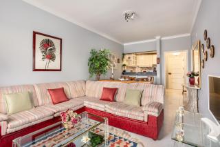 JOIVY Vibrant flat with balcony - Costa da Caparica - 0