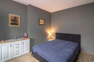 Top location in center and paid parking - Varna - 4