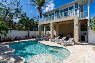 Welcome to 5545 Palmetto Street All NEW! Just Built! Book It NOW! home - Fort Myers Beach - 0