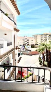 Apartamento con vista al mar a 3 minutos de la playa! Spacious Beach Apartment 3 min to the beach - La Herradura - 4