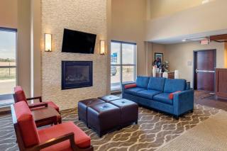 Comfort Inn & Suites Edgewood - 7