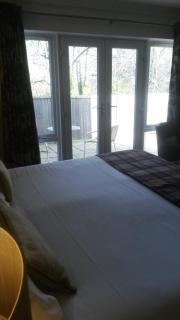 Craigmhor Lodge & Courtyard - 9