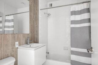 Tribeca Studio w Gym Doorman Valet NYC-53 - 1