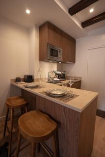 La Suite du 10 - Nice studio with view on the Canal and the Castle - 7