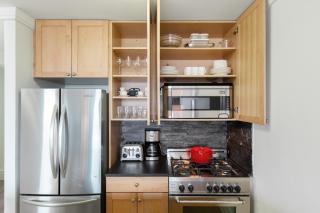 UES 2BR w Gym Doorman nr Central Park NYC-350 - 5