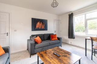 Newly Refurbished Homely 4BR in Sherwood - Nottingham - 2