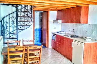Cozy Maisonette - 7