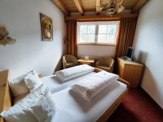 Hotel Gut Kramerhof - Kirchdorf in Tirol - 4