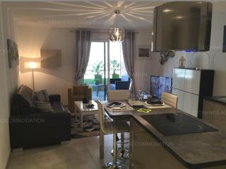 HSUD0116 Terracotta - Cannes - 2