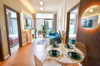 Vera Residence with Canal View - Dubai - 9