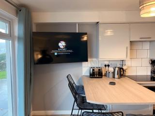 Beach Court Ground Floor - Cosy Apartment with Sea Views - Saundersfoot - 9
