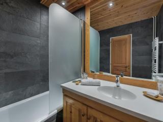 Grand appartement à Val-d'Isère : 4 pièces, 95m², 7 pers, balcons, parking, exposé Sud-Est - FR-1-567-4 - Val dʼIsère - 7