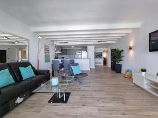 2 Bedroom Frontline Puerto Banús BEST views RDR299 - 4