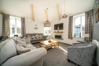 Crescent View - Town Centre Location - Buxton - 5