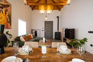 Casa Dionysia - New Lux 2Br with Jacuzzi near Maleme Beach - 6