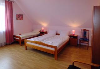 Family Homes - Bed & Bike Guesthouse - Łebcz - 4