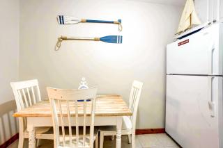 Indian Rocks Beach Cottage, Walk to Beach! - 1